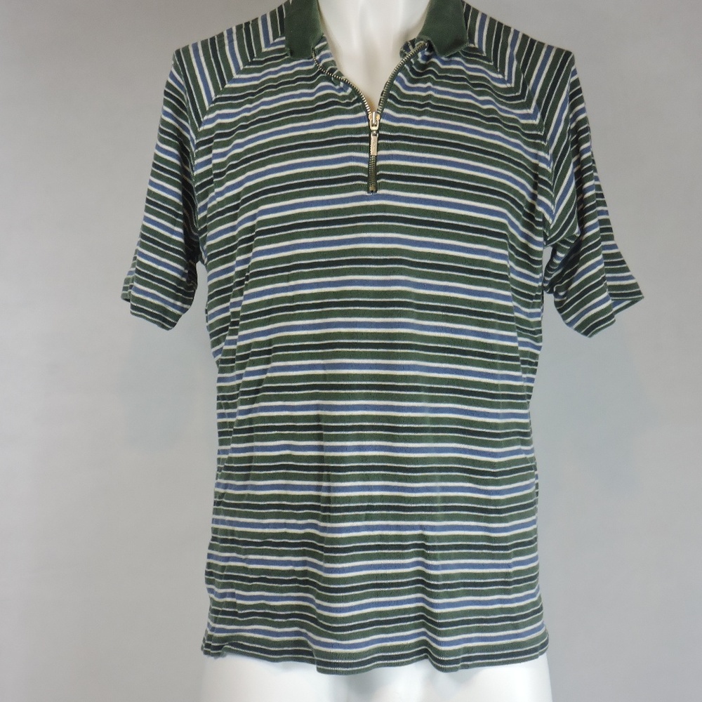 LEVI"S Short Sleeve Pullover Shirt with Collar